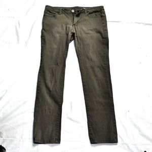 Girl’s medium black denim jeans